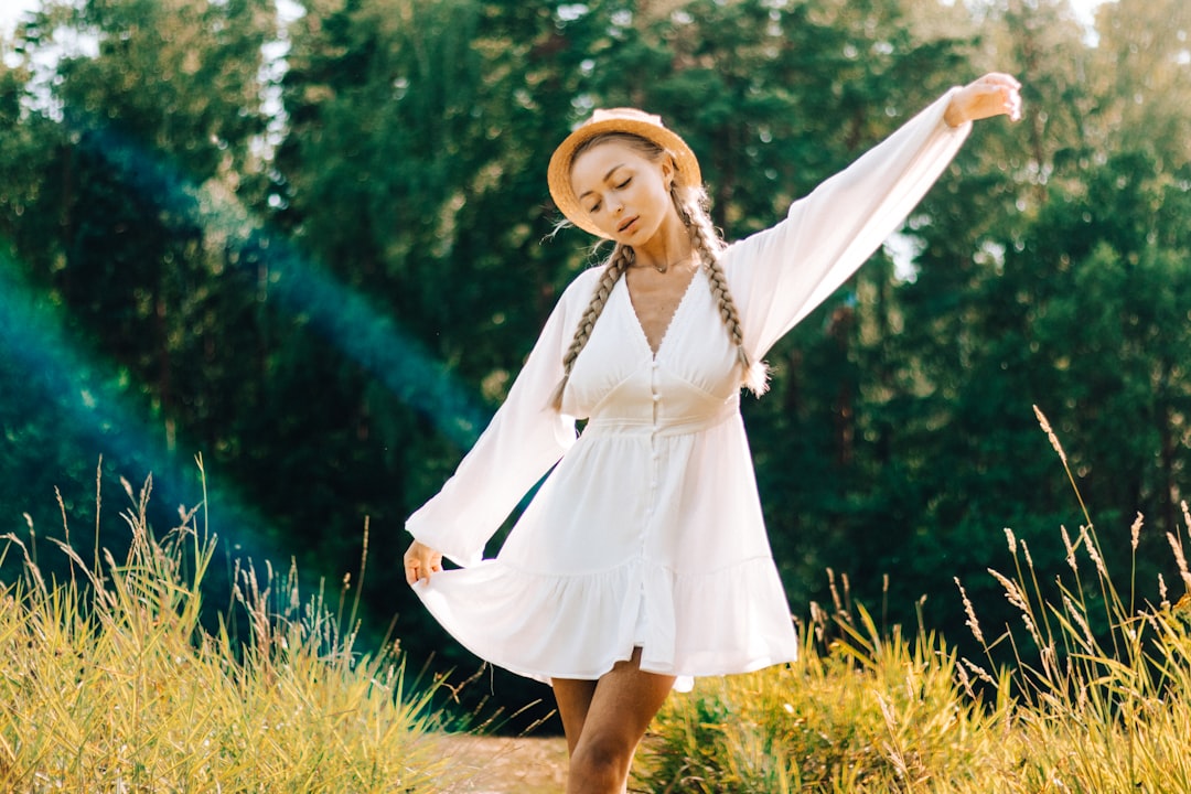 Photo white dress